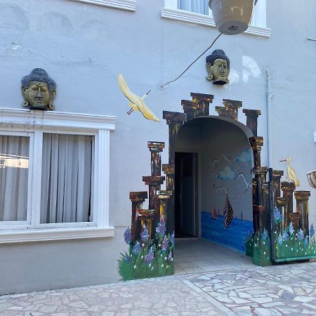 Mert Apart Hotel Бельдиби Экстерьер фото