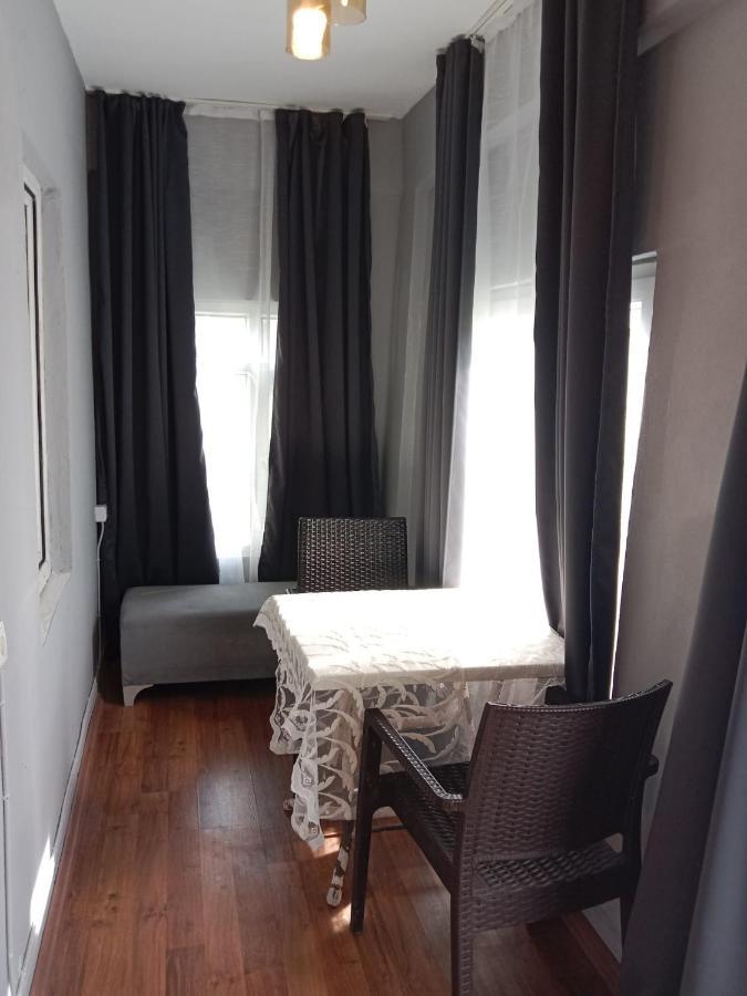 Mert Apart Hotel Бельдиби Экстерьер фото
